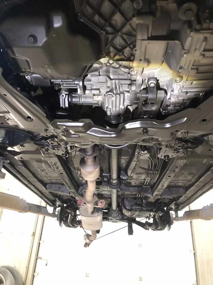 Автомобиль Haval F7x, этап: Грунтование очищенных поверхностей. Антикоррозийная обработка в Москве и МО — НеРыжий