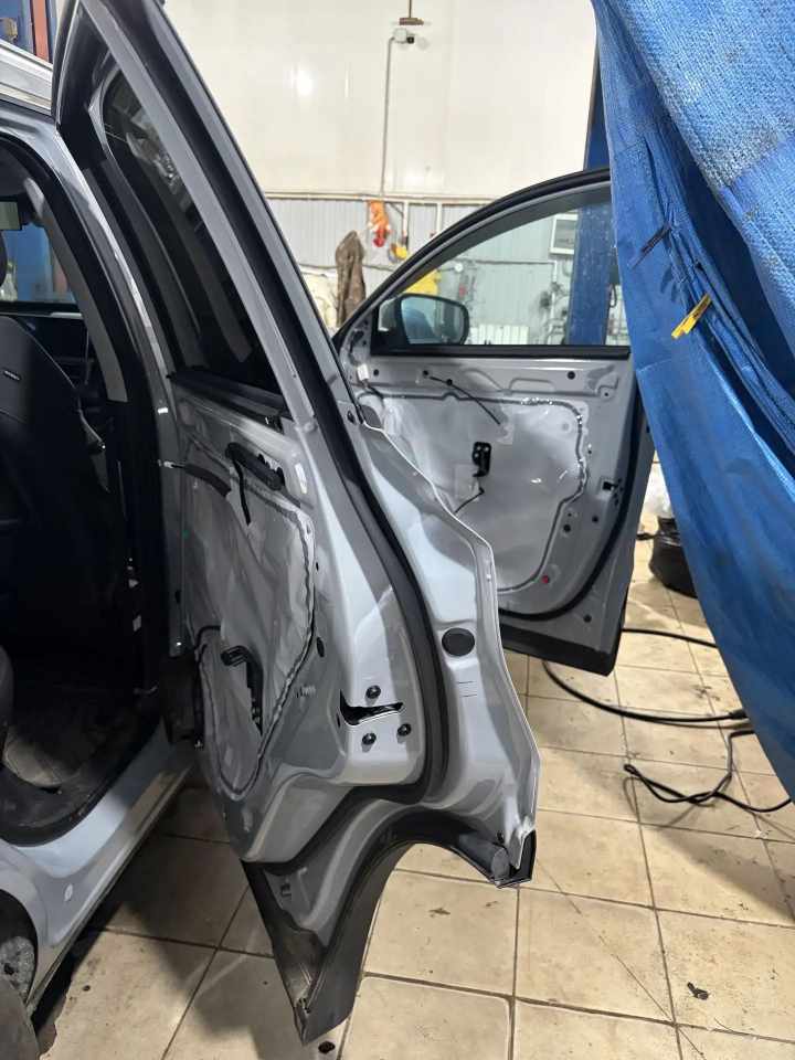 Автомобиль Chery Tiggo 4 Pro, этап: Монтаж виброизоляции. Антикоррозийная обработка в Москве и МО — НеРыжий