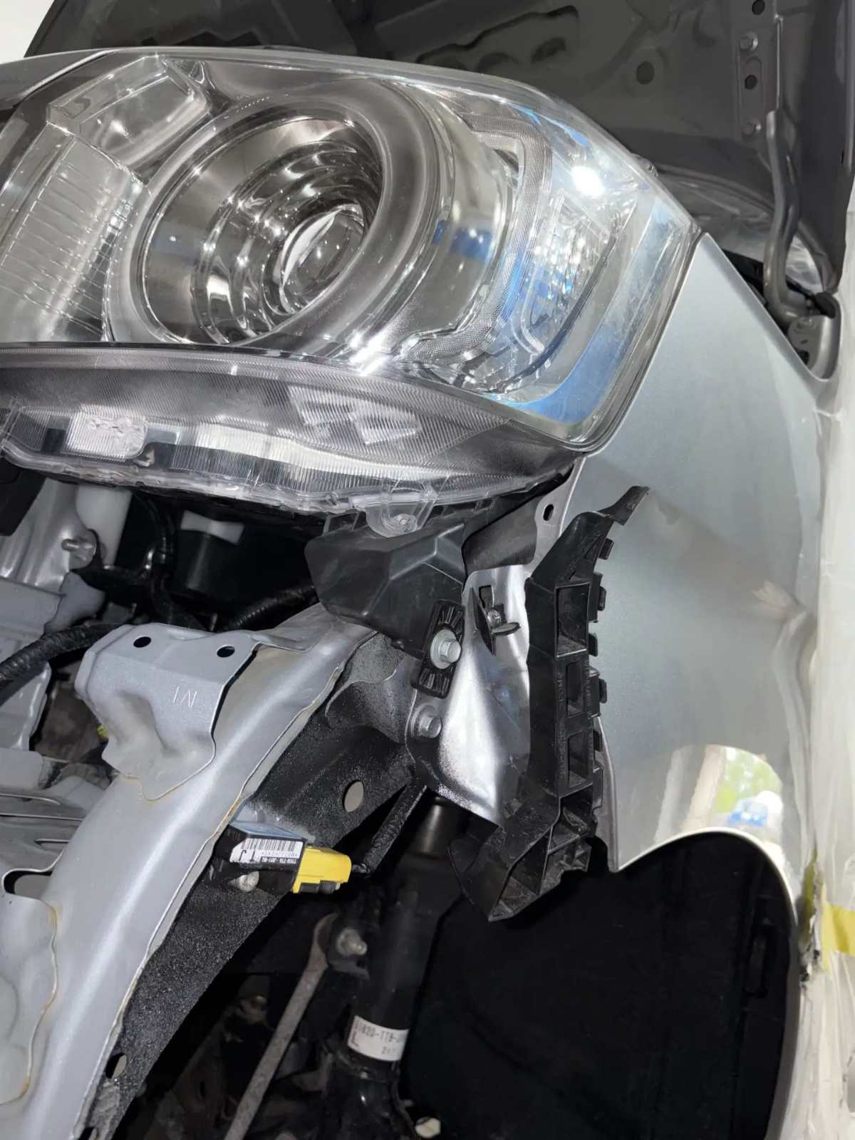 Автомобиль Honda S2000, этап: Обработка скрытых полостей.. Антикоррозийная обработка в Москве и МО — НеРыжий