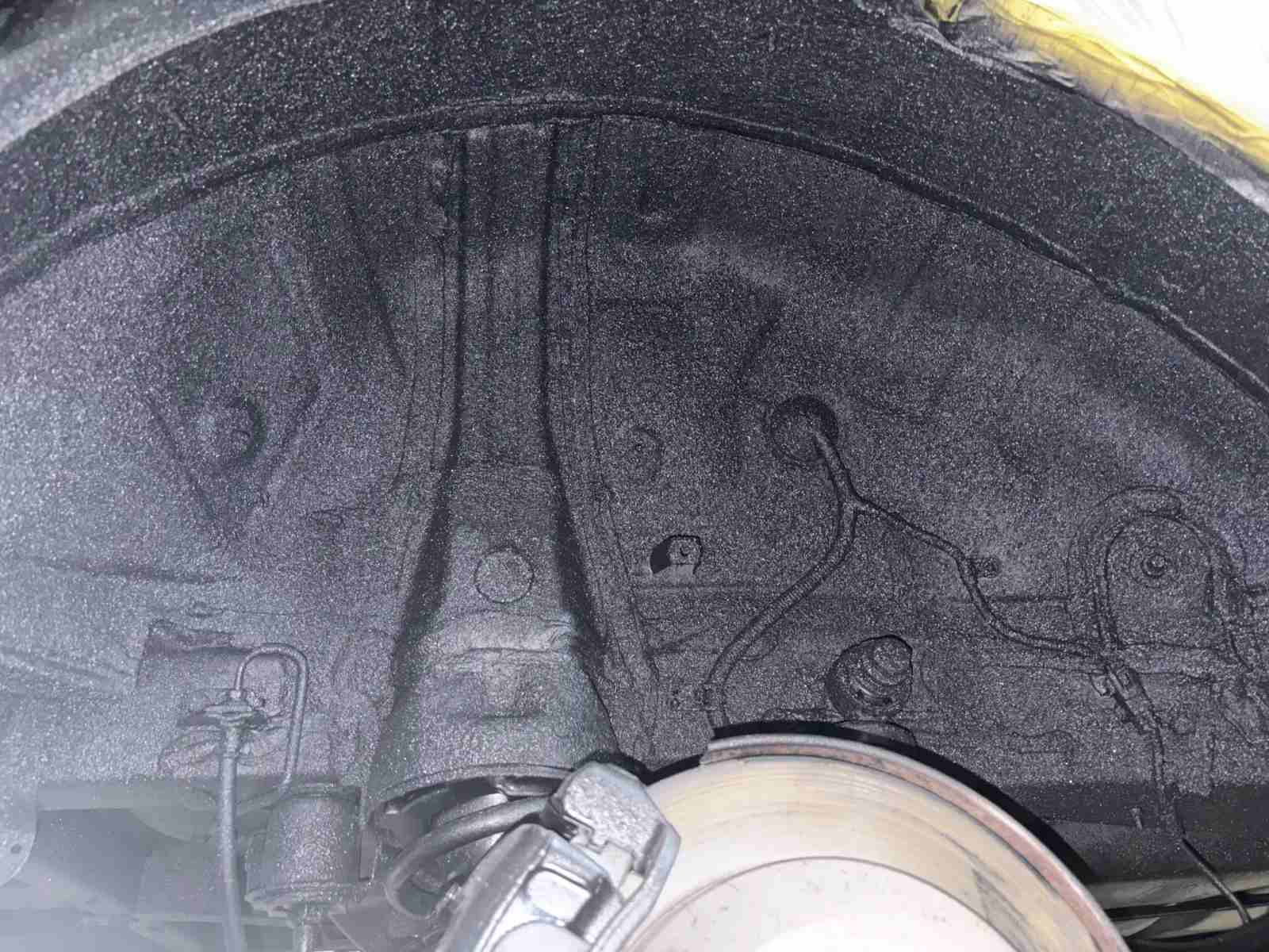 Автомобиль Hyundai Santa Fe IV (TM), этап: Распыляемый герметик. Антикоррозийная обработка в Москве и МО — НеРыжий