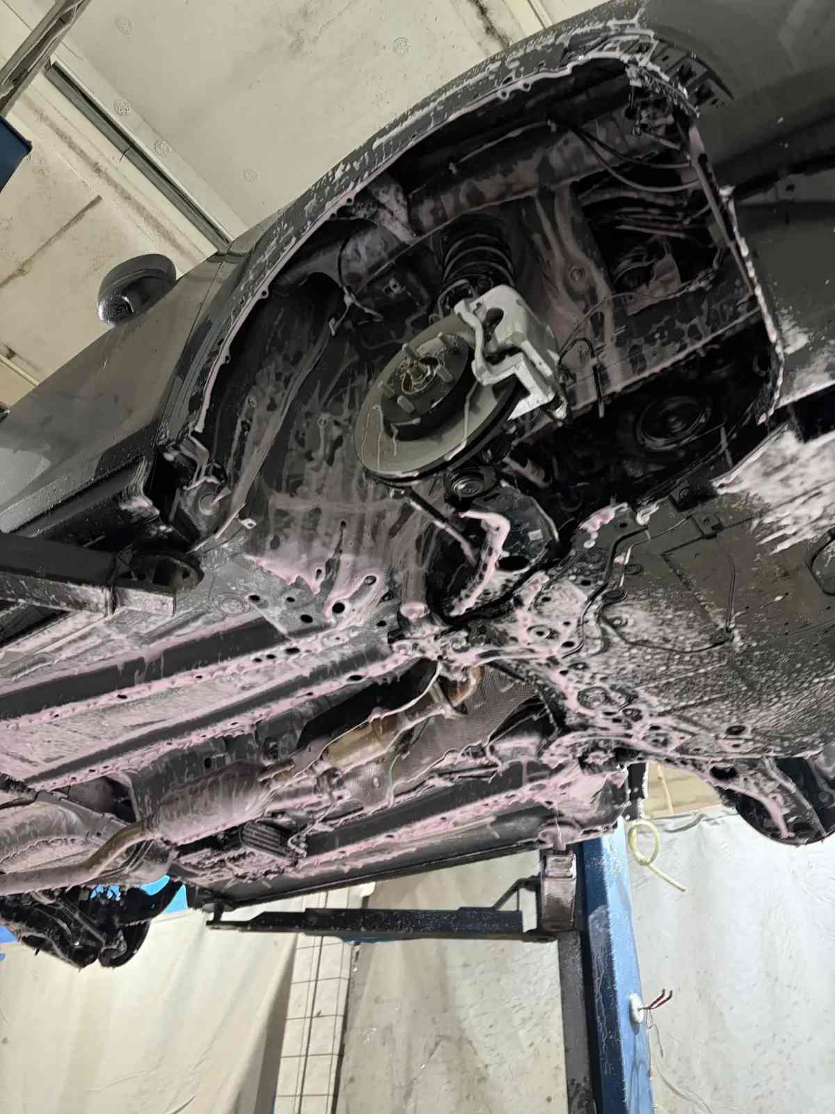 Автомобиль Mazda CX-5 II, этап: Мойка днища для новых авто до 500км. Антикоррозийная обработка в Москве и МО — НеРыжий