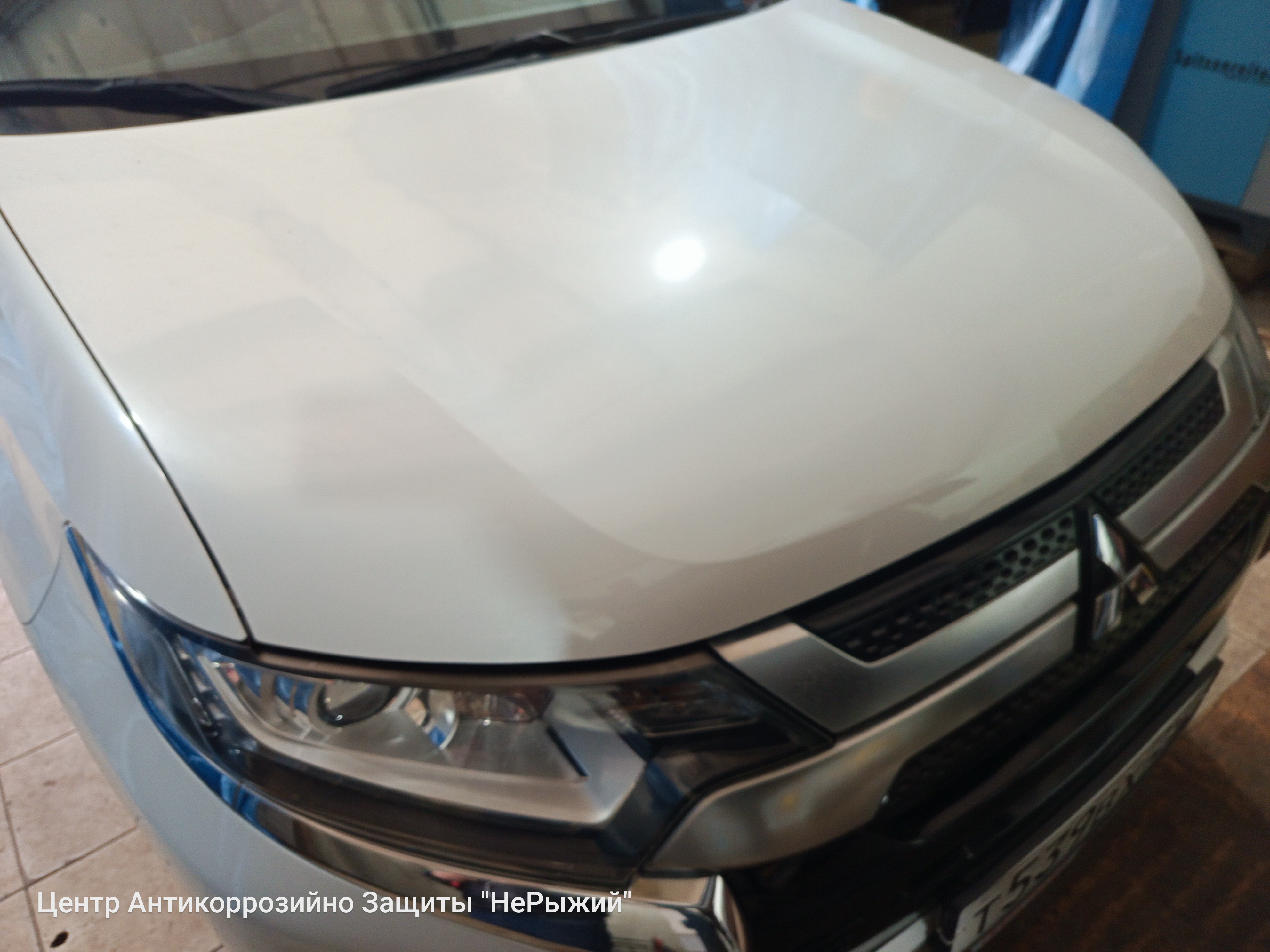 Автомобиль Mitsubishi Outlander IV, этап: Приемка автомобиля. Антикоррозийная обработка в Москве и МО — НеРыжий