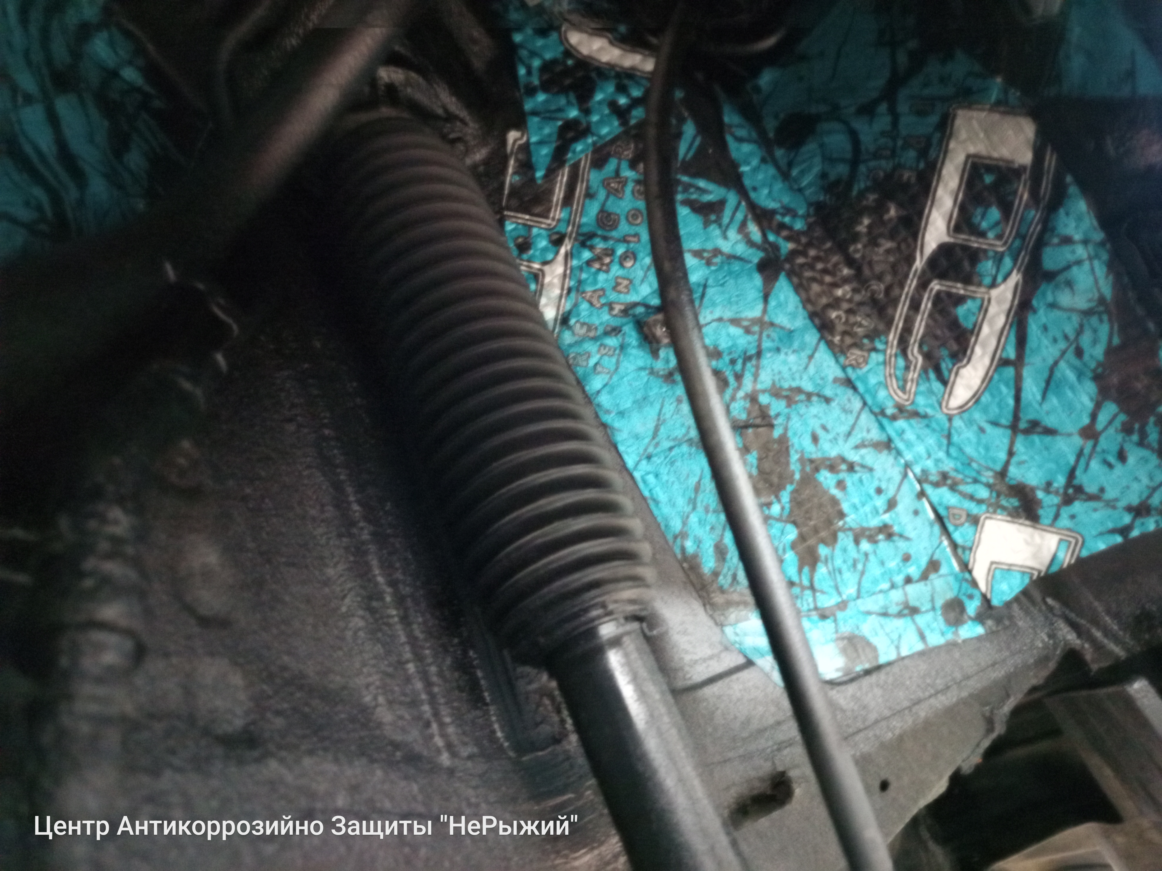 Автомобиль VAZ Niva 4X4, этап: Монтаж виброизоляции. Антикоррозийная обработка в Москве и МО — НеРыжий