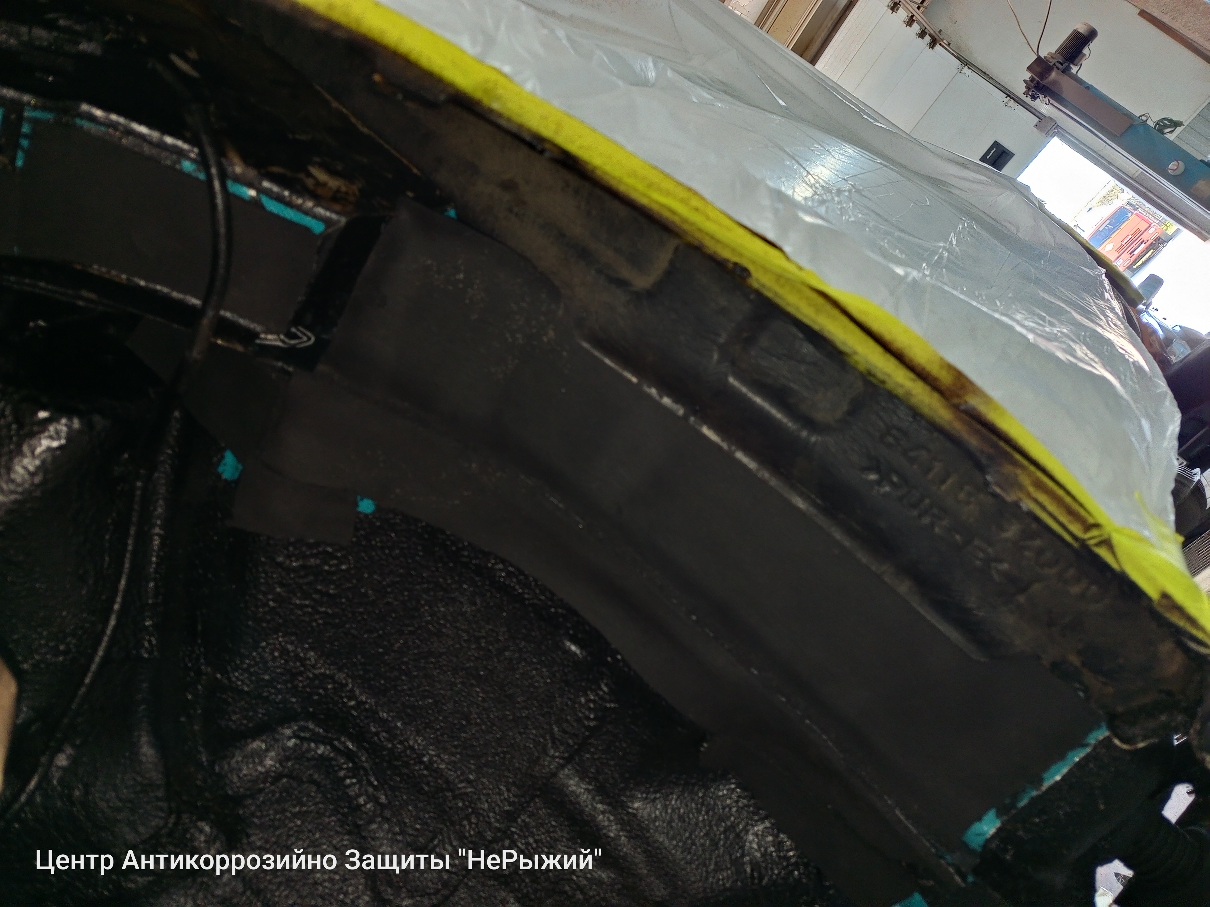 Автомобиль Hyundai i40, этап: Монтаж шумоизоляции. Антикоррозийная обработка в Москве и МО — НеРыжий