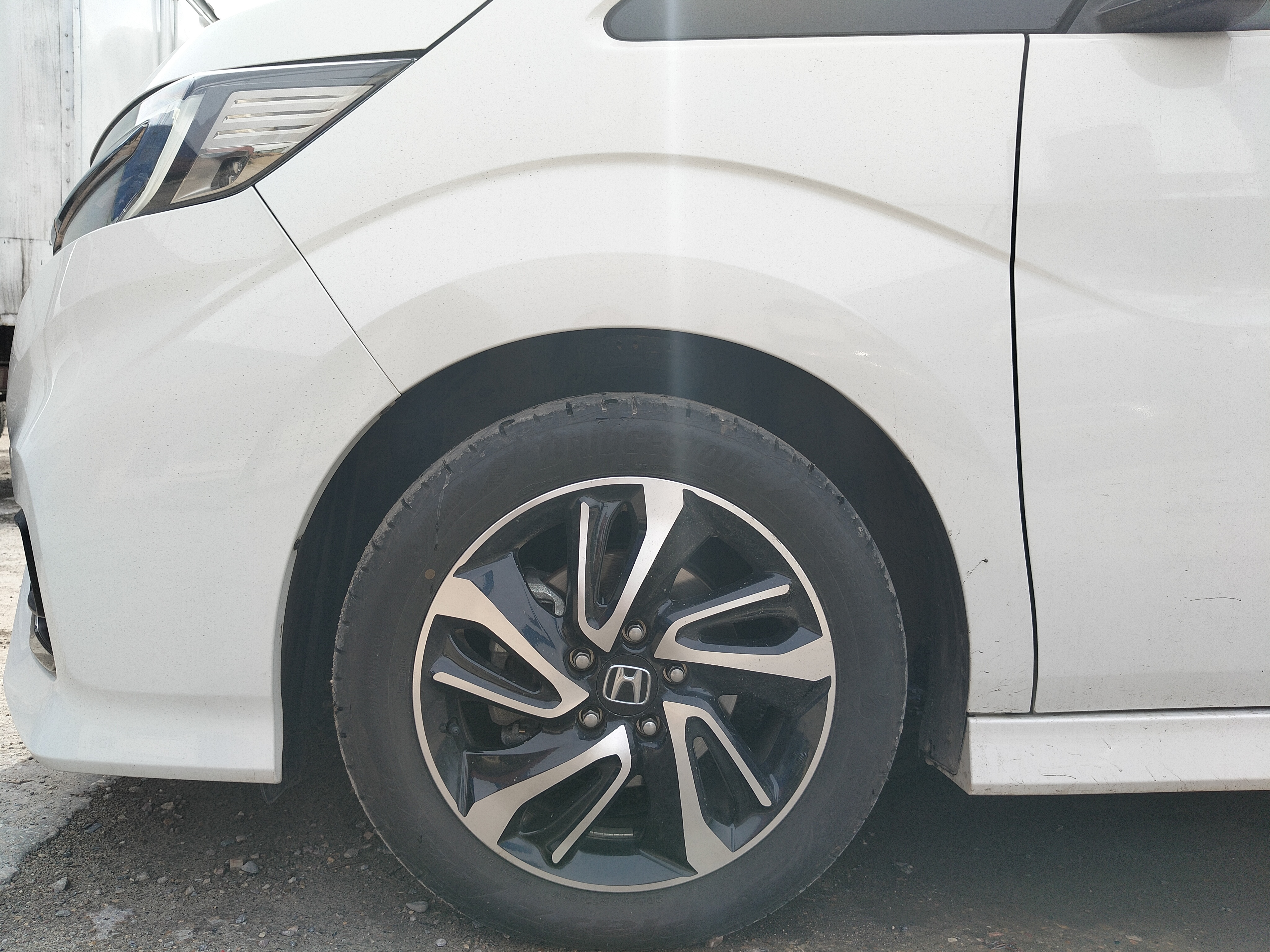 Автомобиль Honda Stepwgn VI (RP6-8), этап: Приемка автомобиля. Антикоррозийная обработка в Москве и МО — НеРыжий