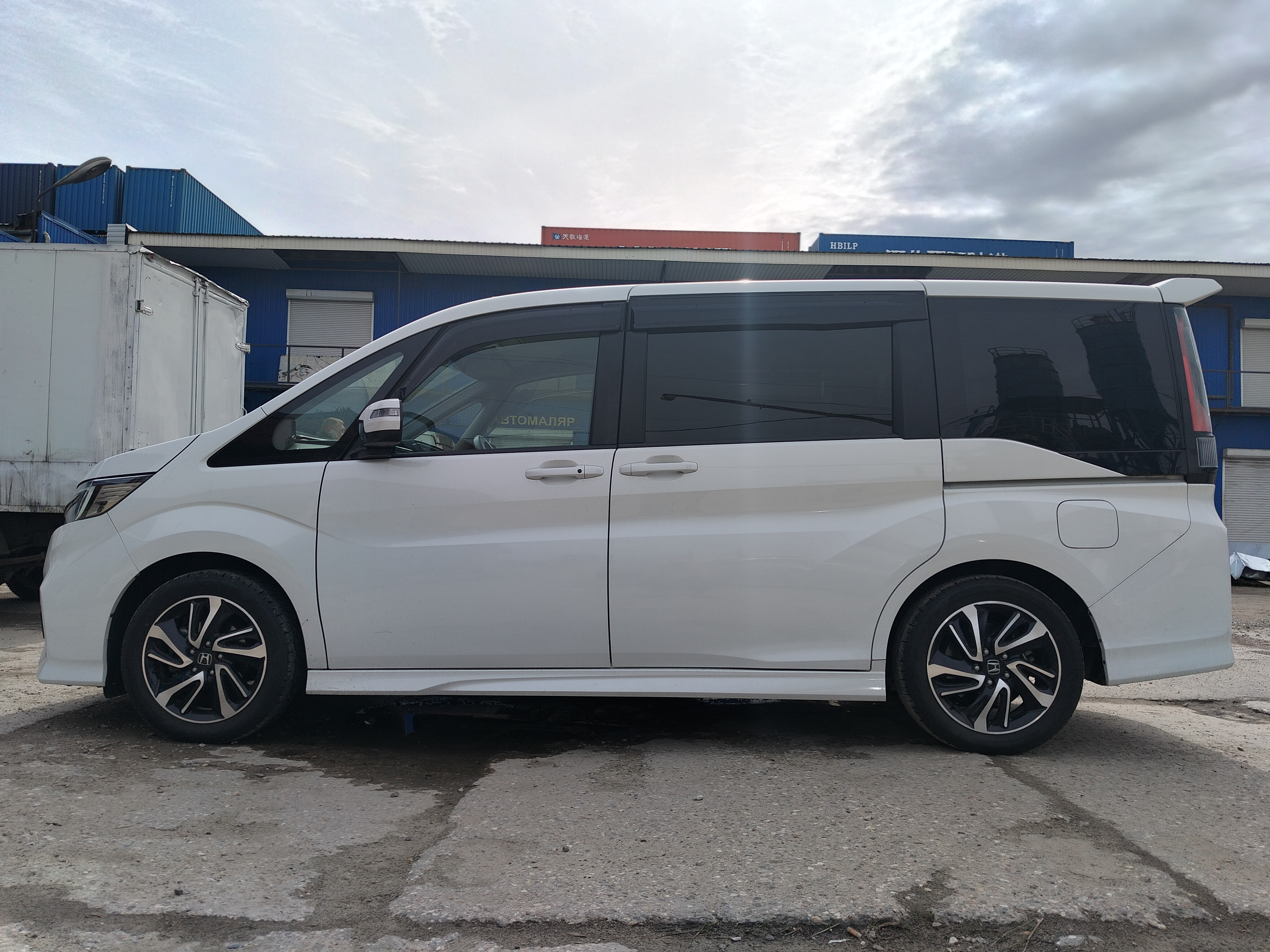 Автомобиль Honda Stepwgn VI (RP6-8), этап: Приемка автомобиля. Антикоррозийная обработка в Москве и МО — НеРыжий