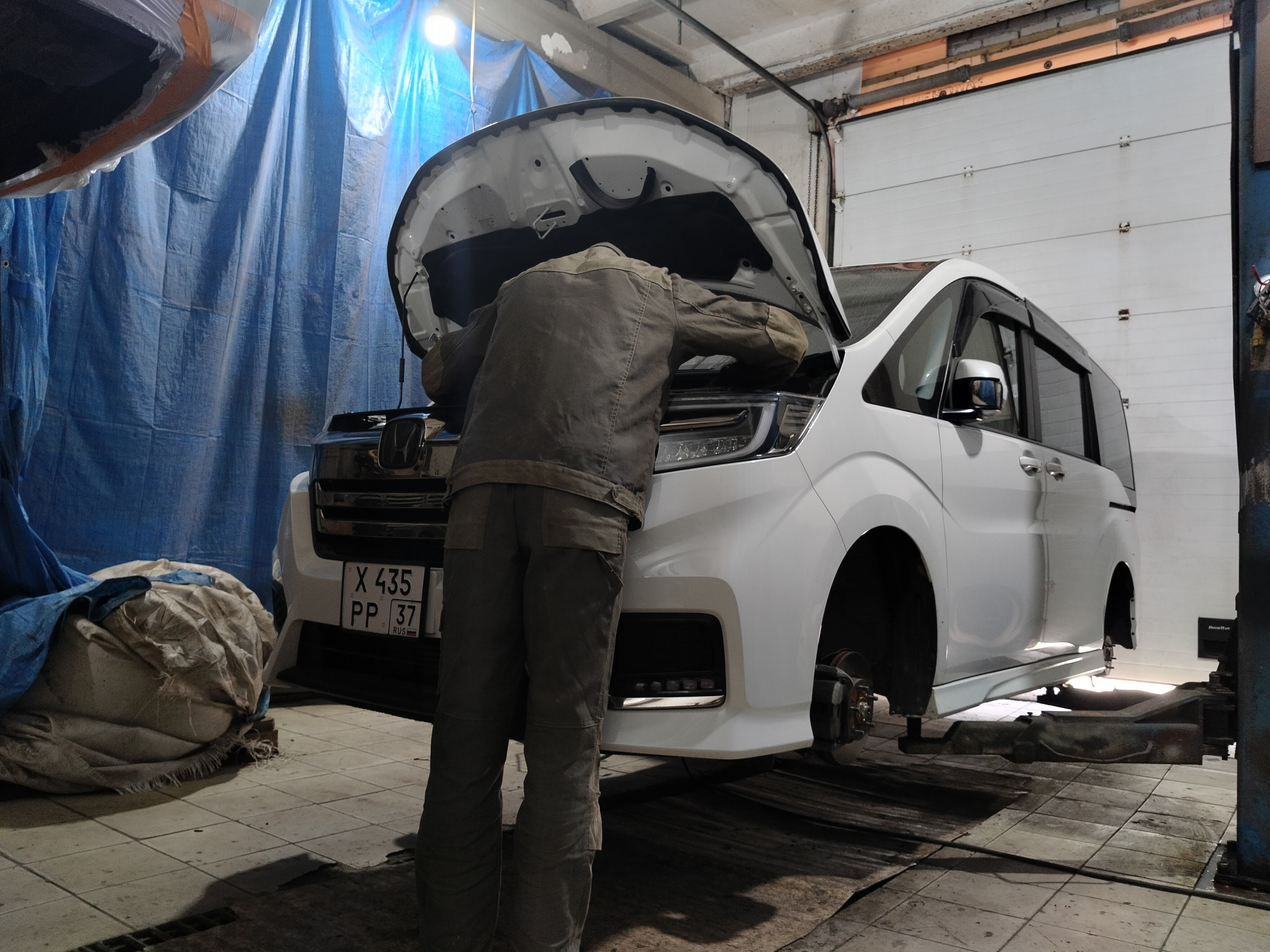 Автомобиль Honda Stepwgn VI (RP6-8), этап: Разбор автомобиля. Антикоррозийная обработка в Москве и МО — НеРыжий