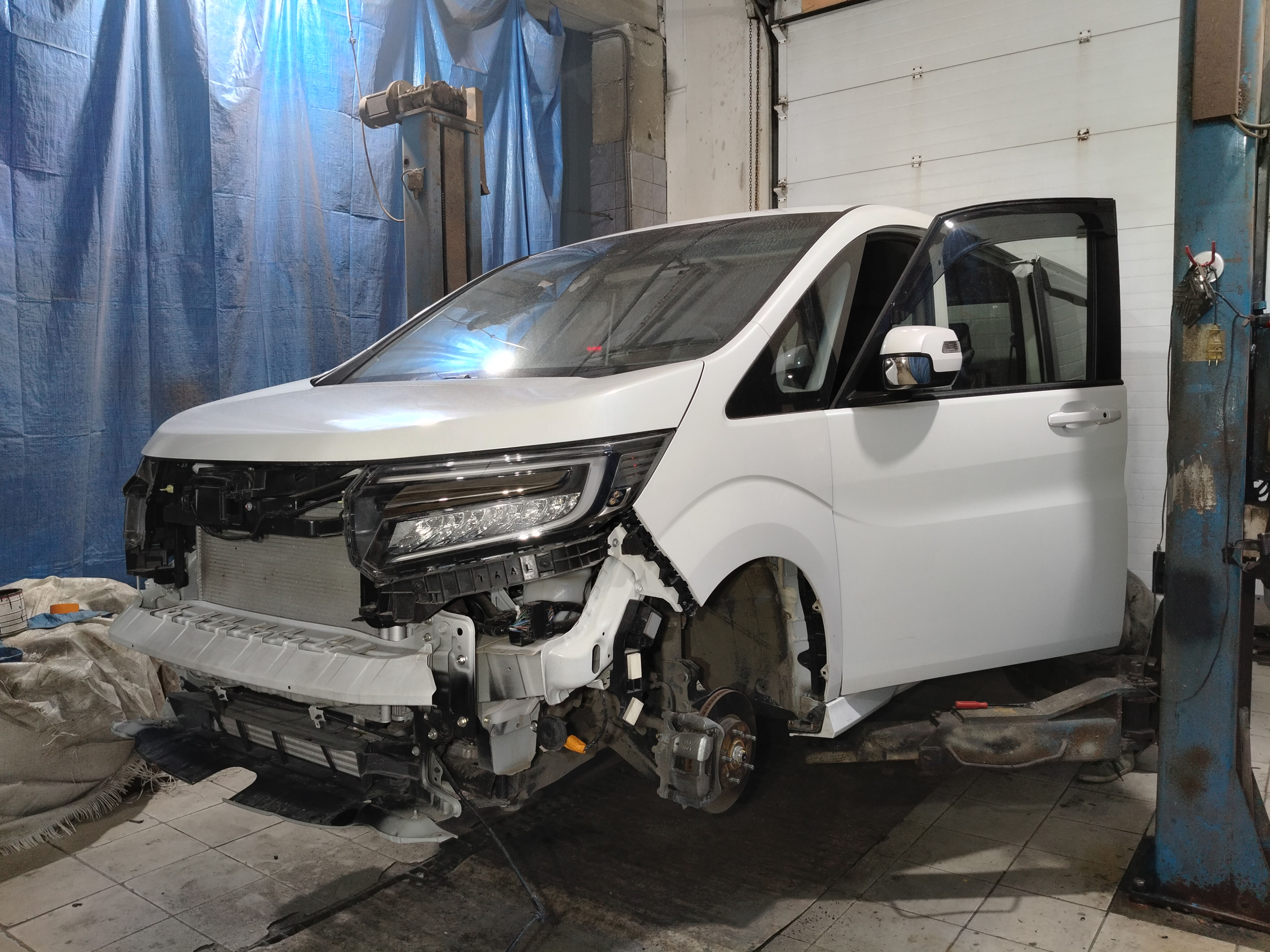 Автомобиль Honda Stepwgn VI (RP6-8), этап: Разбор автомобиля. Антикоррозийная обработка в Москве и МО — НеРыжий