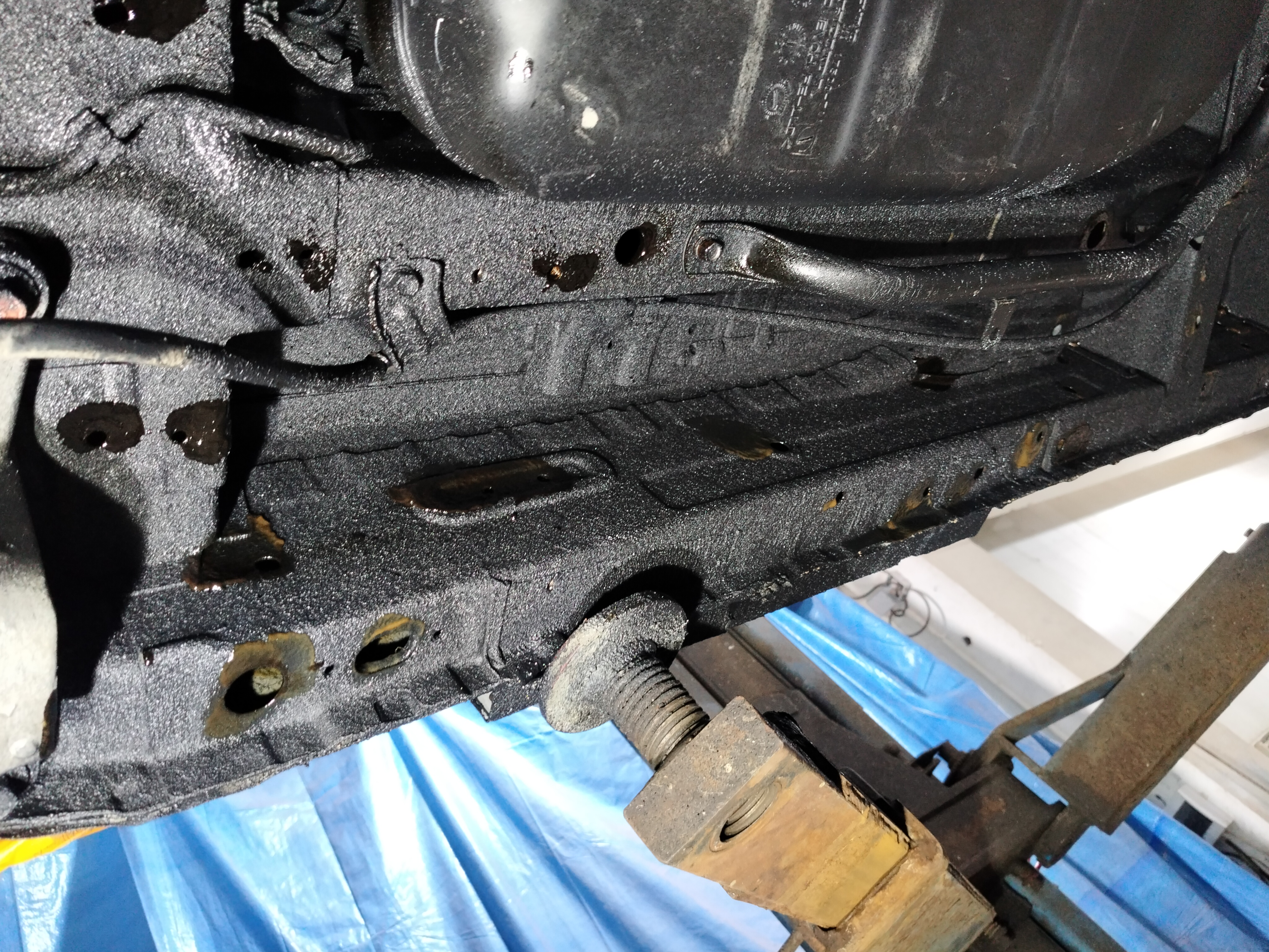 Автомобиль Honda Stepwgn VI (RP6-8), этап: Обработка скрытых полостей.. Антикоррозийная обработка в Москве и МО — НеРыжий