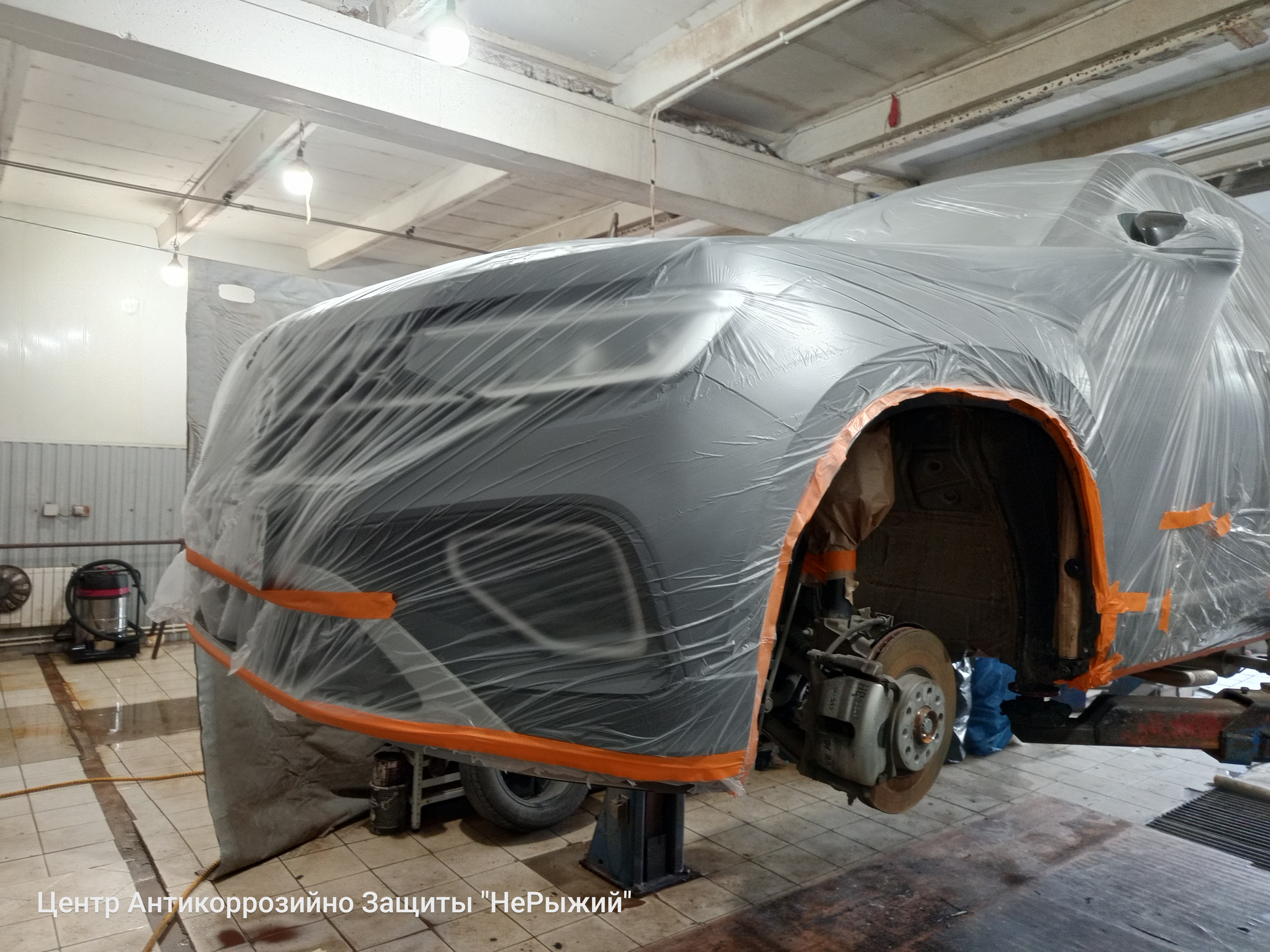 Автомобиль Volkswagen Tayron, этап: Оклейка авто. Антикоррозийная обработка в Москве и МО — НеРыжий