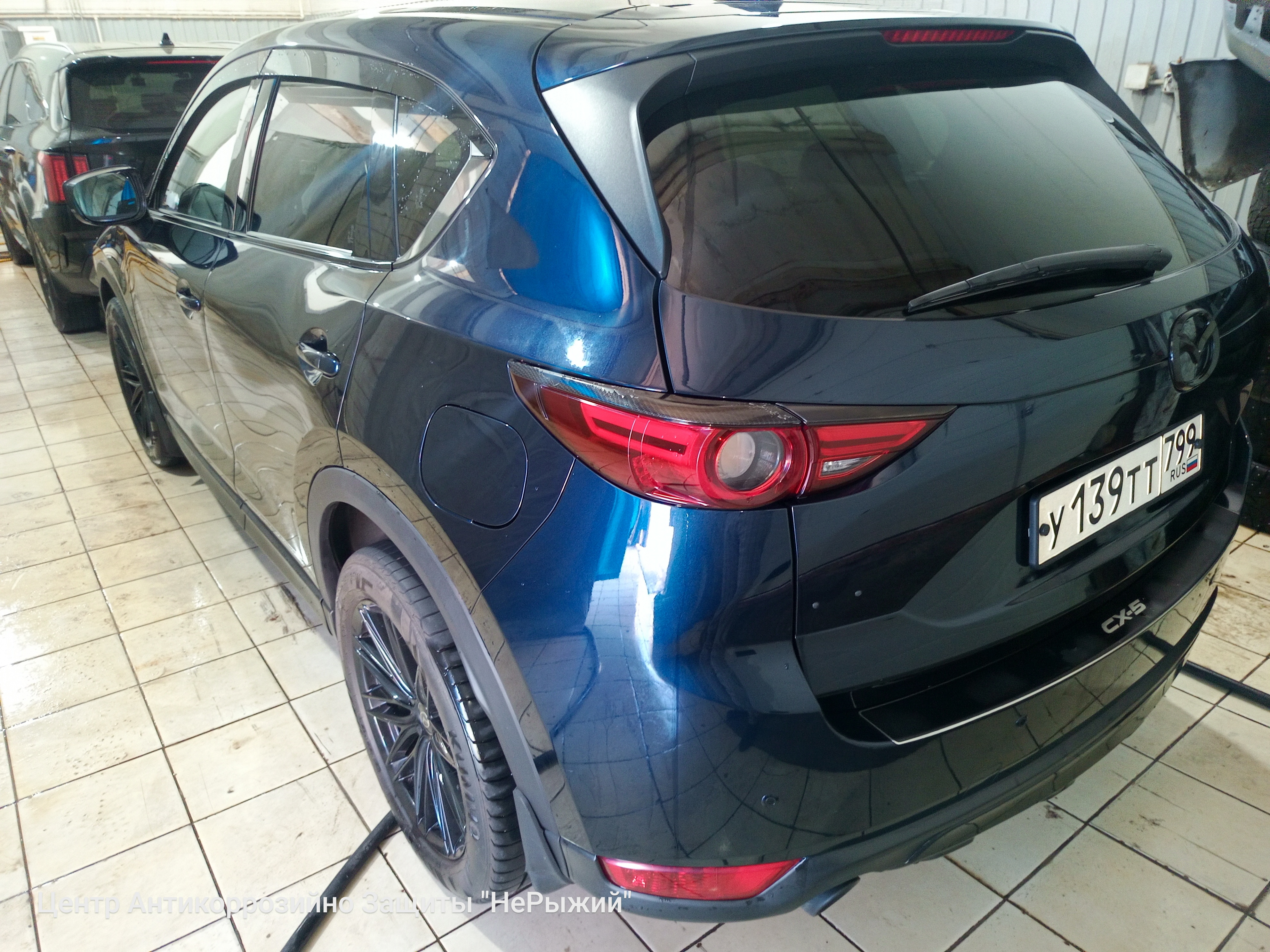 Автомобиль Mazda CX-5 II, этап: Техническая мойка кузова. Антикоррозийная обработка в Москве и МО — НеРыжий
