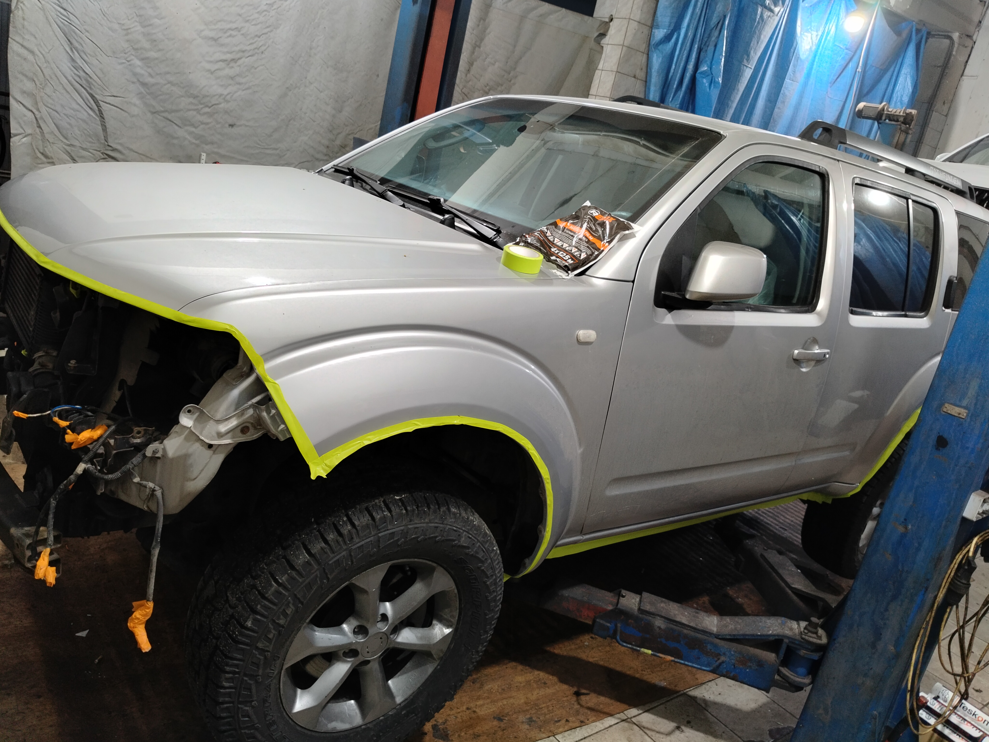 Автомобиль Nissan Pathfinder III (R51), этап: Оклейка авто. Антикоррозийная обработка в Москве и МО — НеРыжий