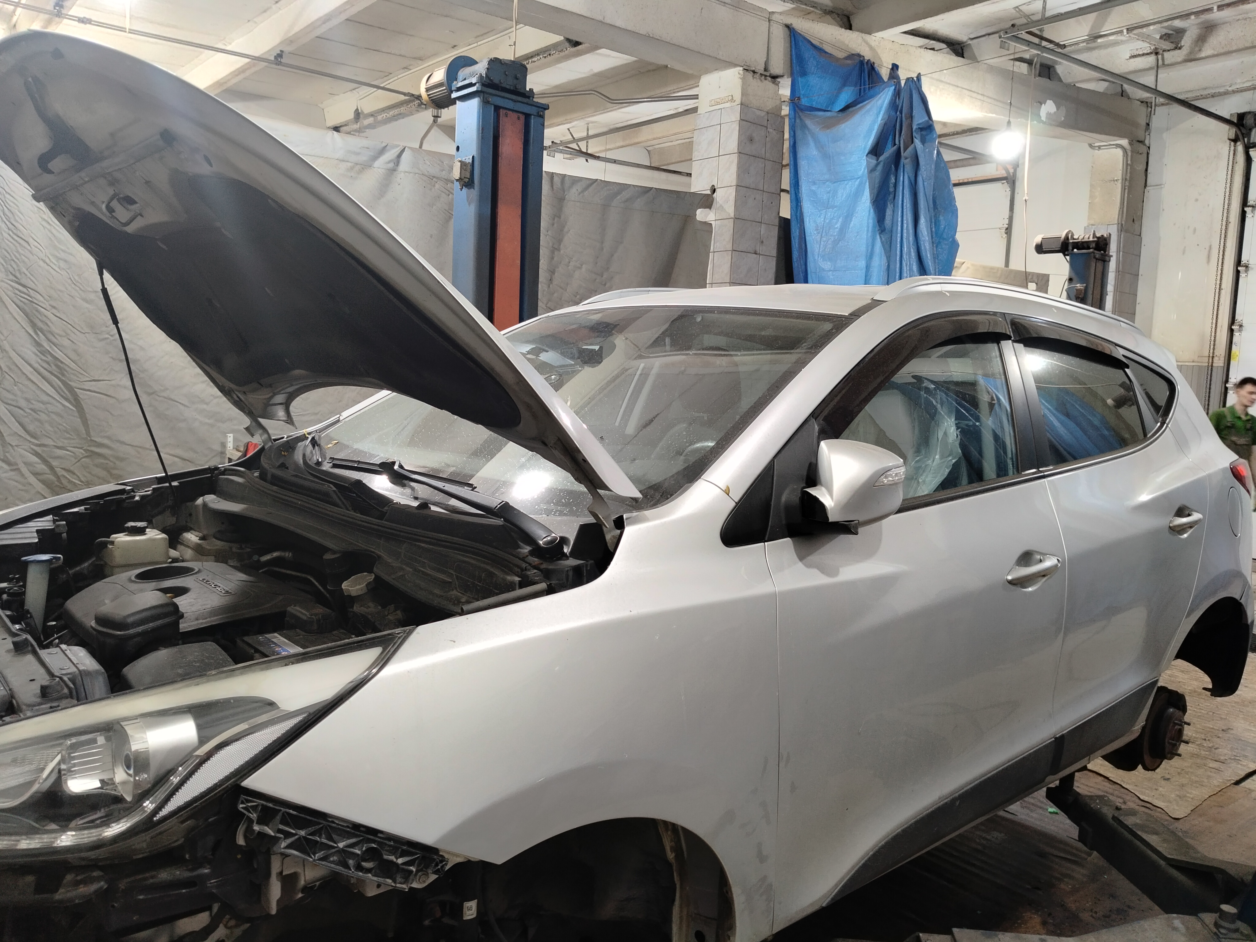 Автомобиль Hyundai ix35, этап: Разбор автомобиля. Антикоррозийная обработка в Москве и МО — НеРыжий