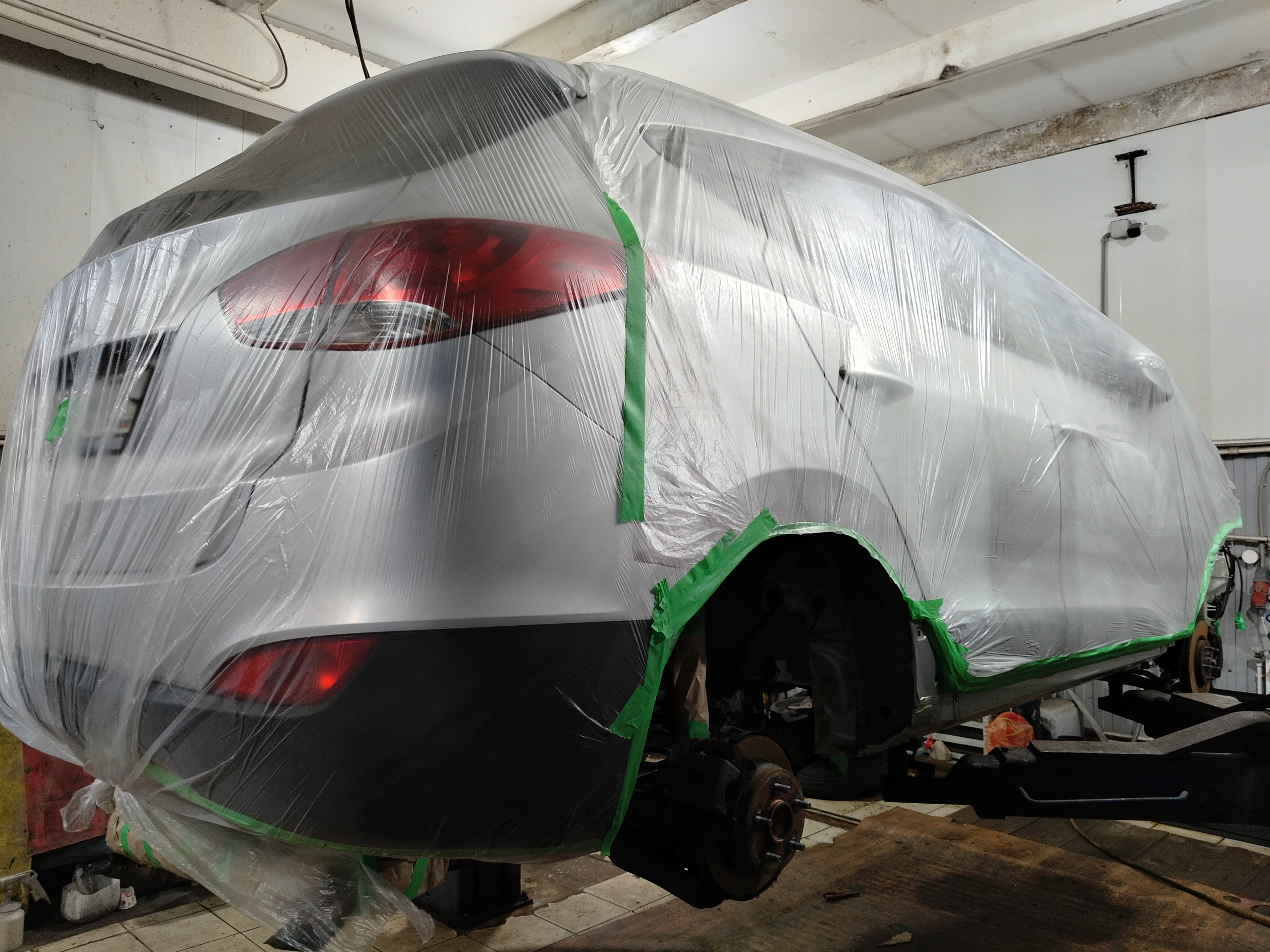 Автомобиль Hyundai ix35, этап: Оклейка авто. Антикоррозийная обработка в Москве и МО — НеРыжий