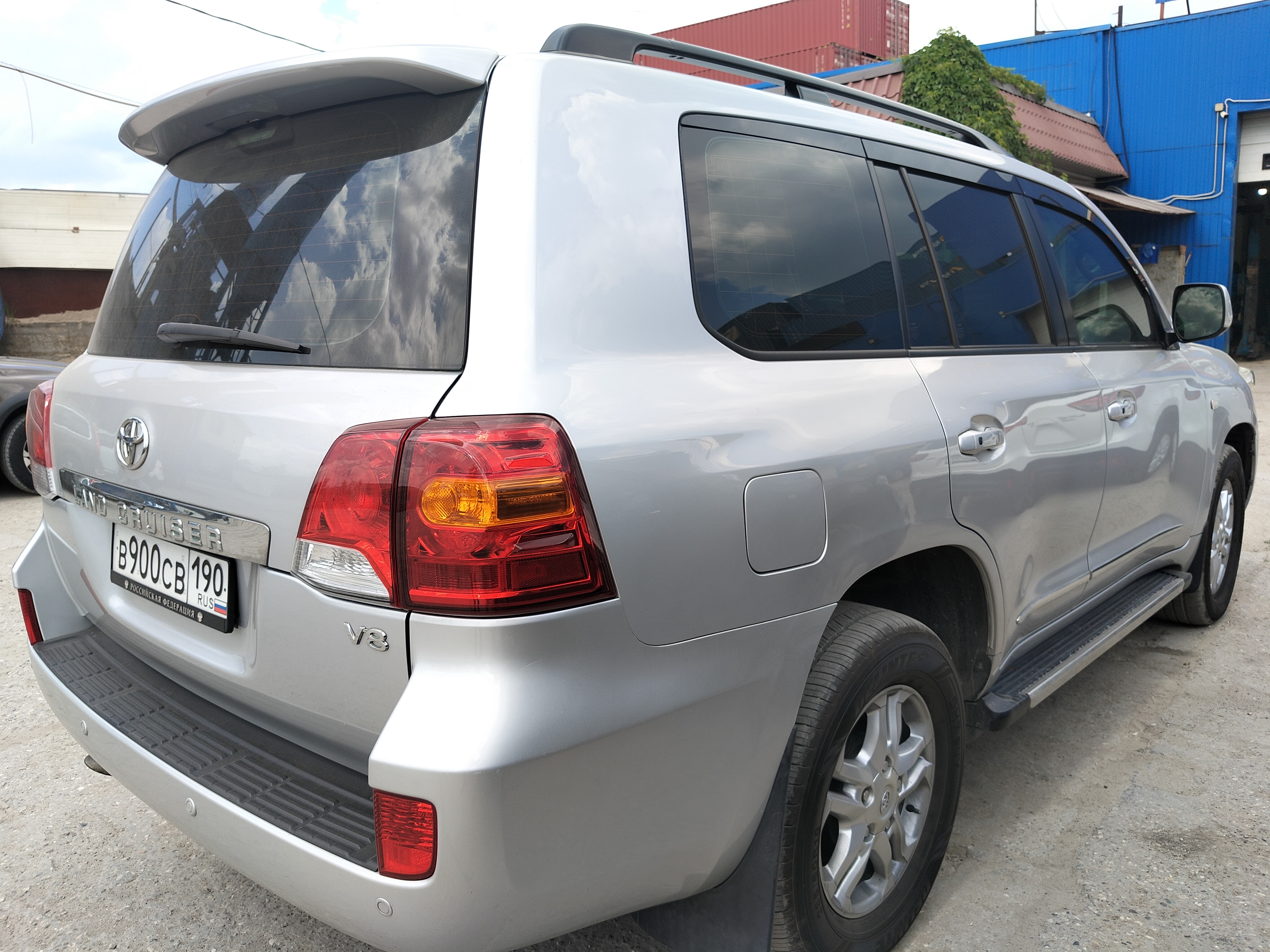 Автомобиль Toyota Land Cruiser 200, этап: Приемка автомобиля. Антикоррозийная обработка в Москве и МО — НеРыжий