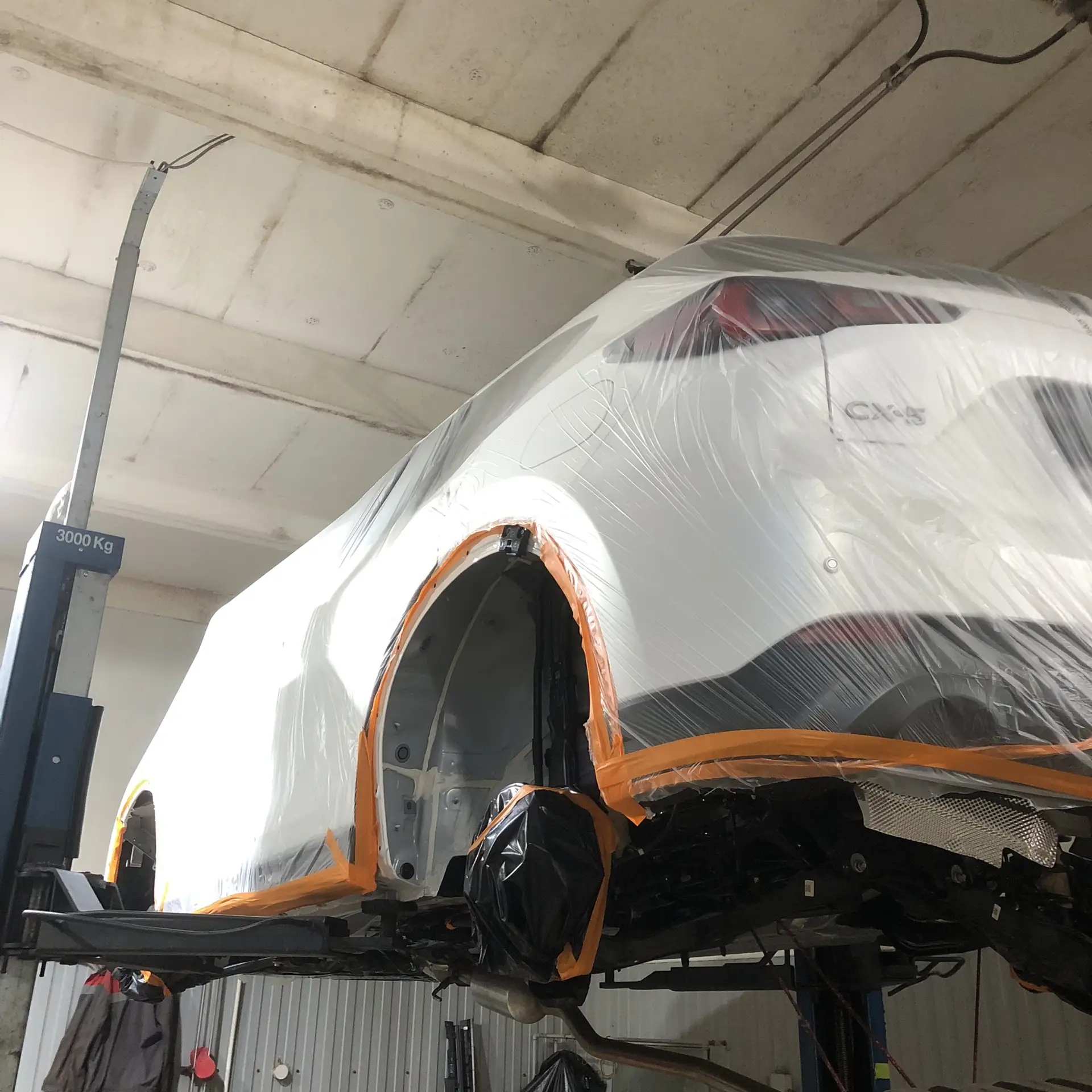 Автомобиль Mazda CX-5 II, этап: Оклейка авто. Антикоррозийная обработка в Москве и МО — НеРыжий