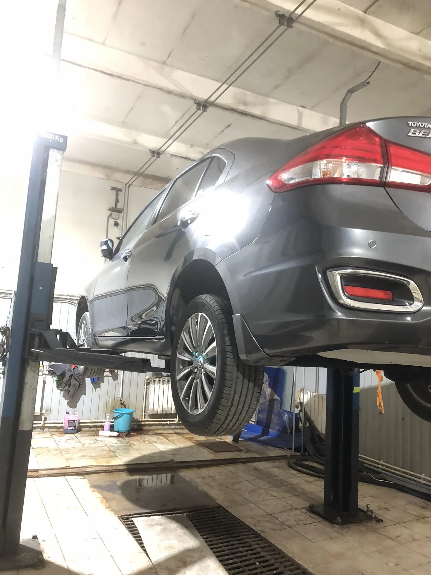 Автомобиль Toyota BZ4X, этап: Сборка авто. Антикоррозийная обработка в Москве и МО — НеРыжий