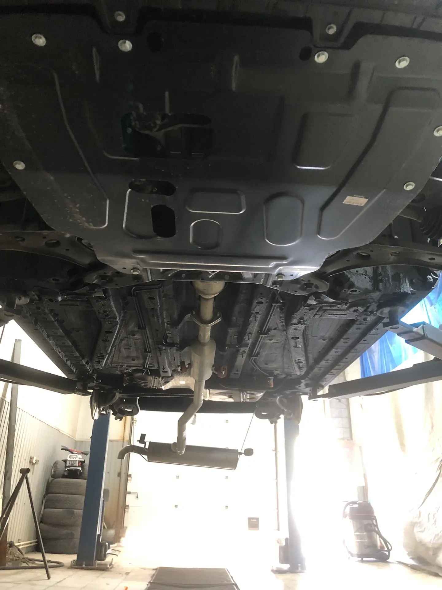 Автомобиль Haval Jolion, этап: Оклейка авто. Антикоррозийная обработка в Москве и МО — НеРыжий
