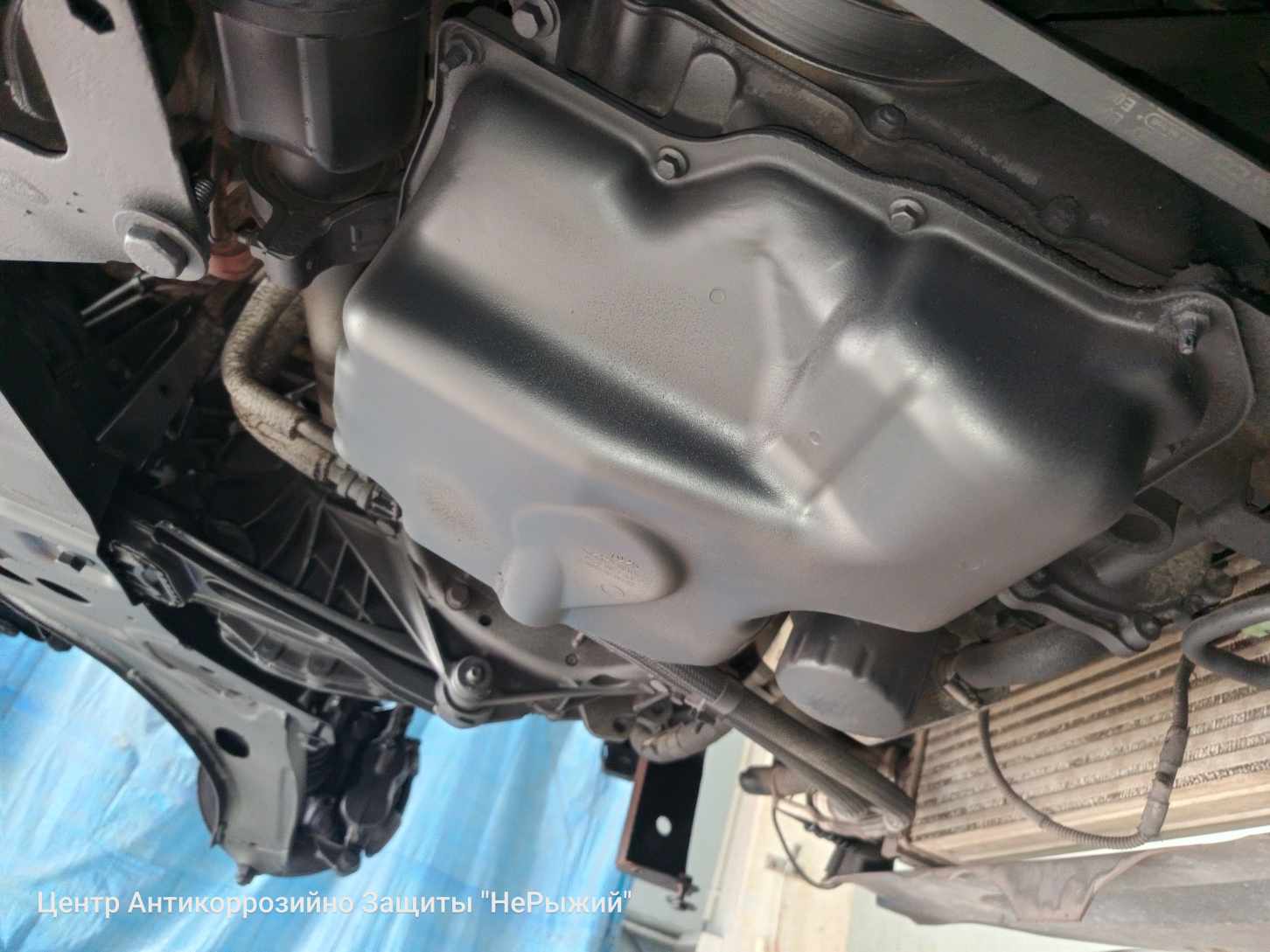Автомобиль Ford Transit IV, этап: Окрашивание загрунтованных поверхностей. Антикоррозийная обработка в Москве и МО — НеРыжий