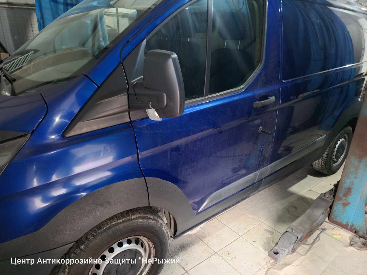 Автомобиль Ford Transit IV, этап: Сборка авто. Антикоррозийная обработка в Москве и МО — НеРыжий