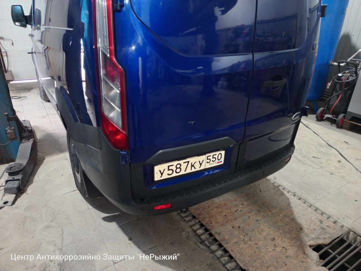 Автомобиль Ford Transit IV, этап: Сборка авто. Антикоррозийная обработка в Москве и МО — НеРыжий