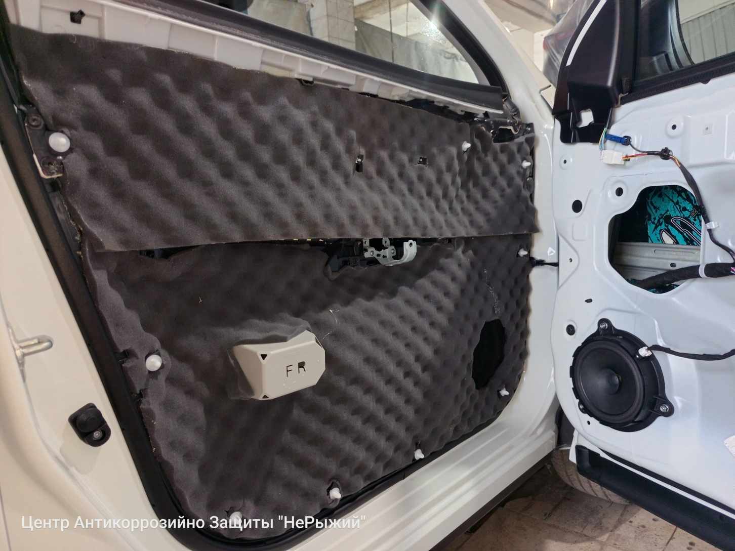 Автомобиль Nissan Qashqai III (J12), этап: Монтаж шумоизоляции. Антикоррозийная обработка в Москве и МО — НеРыжий